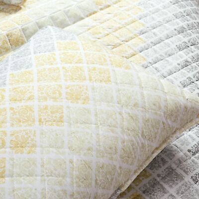 Lush Decor Medallion Ombre 3 Piece Quilt Set, Full/Queen, Yellow & Gray