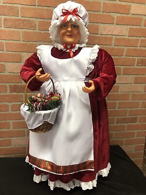 Santa's Workshop 6517 Mrs Claus Figurine, Set of 2, 15"