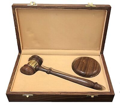 Presentation Quality Judge, Lawyer, or Organization Gavel and Sound Block in ...