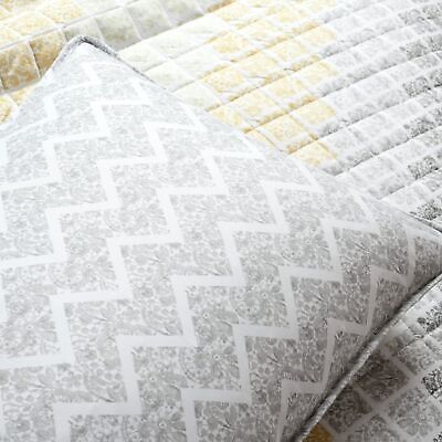 Lush Decor Medallion Ombre 3 Piece Quilt Set, Full/Queen, Yellow & Gray