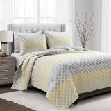 Lush Decor Medallion Ombre 3 Piece Quilt Set, Full/Queen, Yellow & Gray