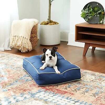 Casey Extra Small (24 x 18 in.) Midnight Rectangle Indoor/Outdoor Pillow Styl...