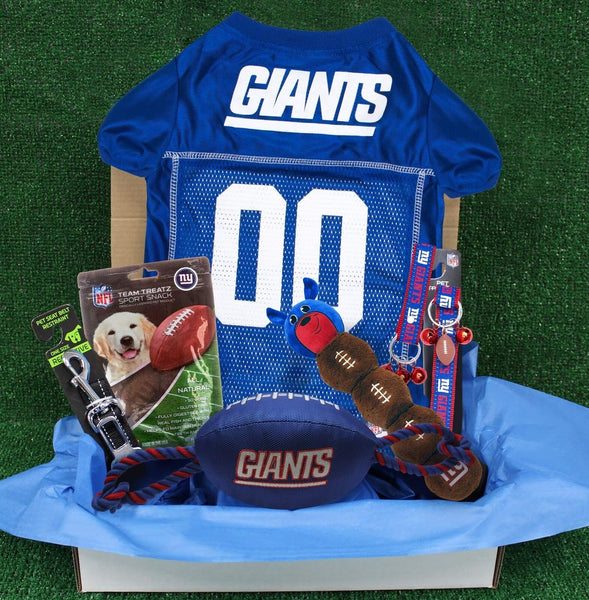 NFL New York Giants PET GIFT BOX with 2 Licensed DOG TOYS, 1 Logo-engraved NA...