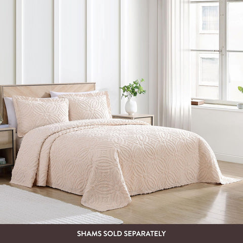 Beatrice Home Fashions Wedding Ring Chenille Bedspread, Full, Blush Bedding